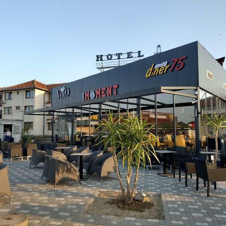 Hotel Moment Velika Plana Exterior photo